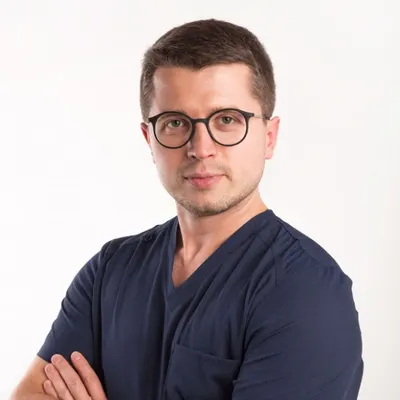 lek. Artur Andrzejak, Okulista